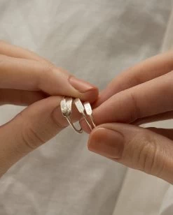 Aurora Bar Ring -Gldn Shop aurora