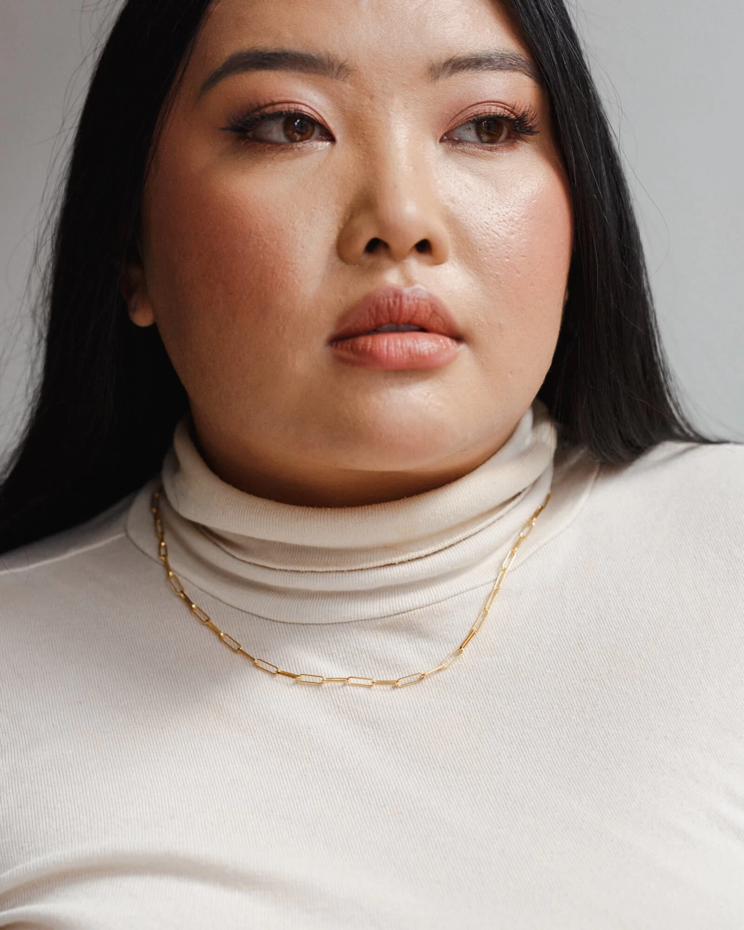 Bold Paperclip Chain 7 Bold Paperclip Chain - Image 5