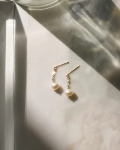 Dara Earrings -Gldn Shop dara GLD 2851