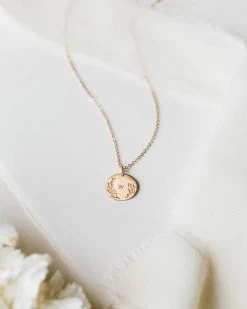 Floral Frame Necklace -Gldn Shop floral frame 8509