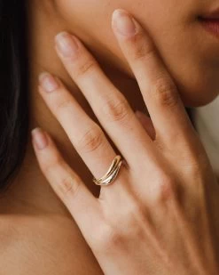 Flow Ring 17 Flow Ring -Gldn Shop flow rings stacked 0094