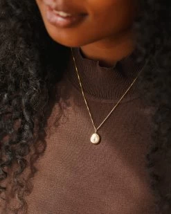 Worry Stone Necklace -Gldn Shop gldn 2396