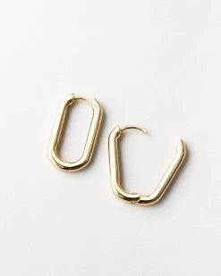 Cecelia Hoops