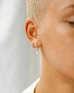 Sia Pearl Huggie Hoops -Gldn Shop gldn jewelry earrings 3