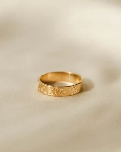 Flora Meuse Band -Gldn Shop gold fill floral ring