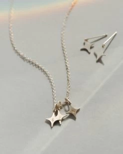 Celine Necklace -Gldn Shop lifestyle celine stars gldn 9943 Edit