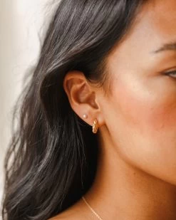 Maxine Hoops -Gldn Shop model 10526