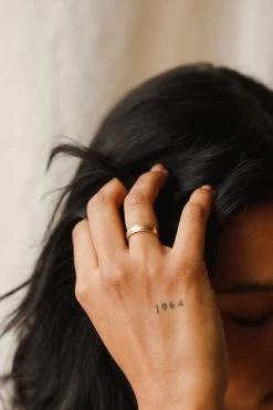 Milly Band -Gldn Shop model ring 10682 2