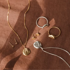 River Stone Ring 17 River Stone Ring -Gldn Shop modern serenity grouping min 1