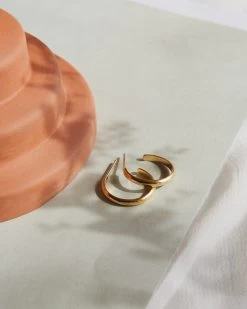 Farrah Hoops -Gldn Shop q21986 a359b76c 7664 4279 bd30 46fee9ee5356