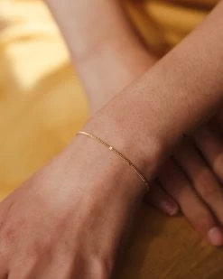 Radiant Bracelet -Gldn Shop radiant bracelet gldn 2