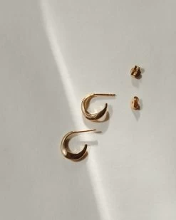 Mini Flow Hoops -Gldn Shop small wavy gold hoop earrings min