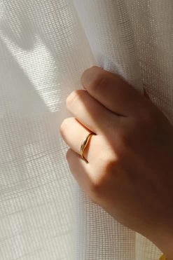 Dainty Dome Ring -Gldn Shop yellow gold domed ring